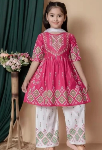 Girls Salwar Kameez Set