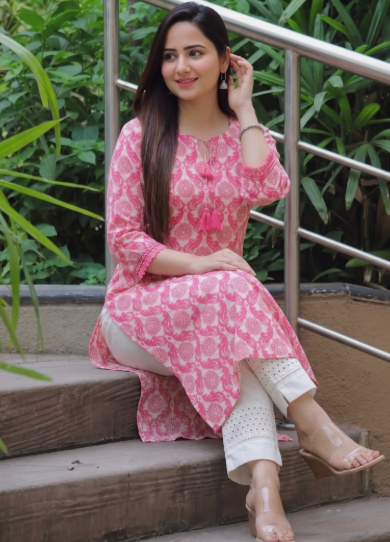 Women Printed Straight Kurti