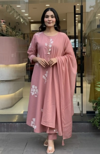 Women Printed Kurta Set - Multicolour Edition