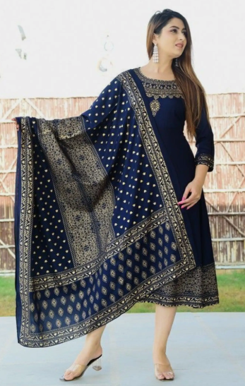 Women Rayon Straight Kurti
