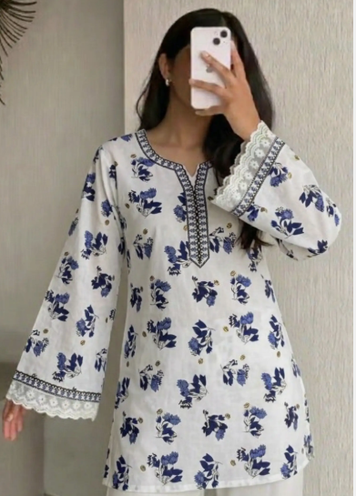Women White Straight Kurti